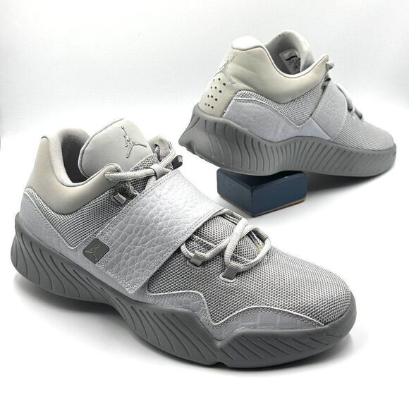 Air Jordan J23 'Wolf Grey' - Picture 5 of 9